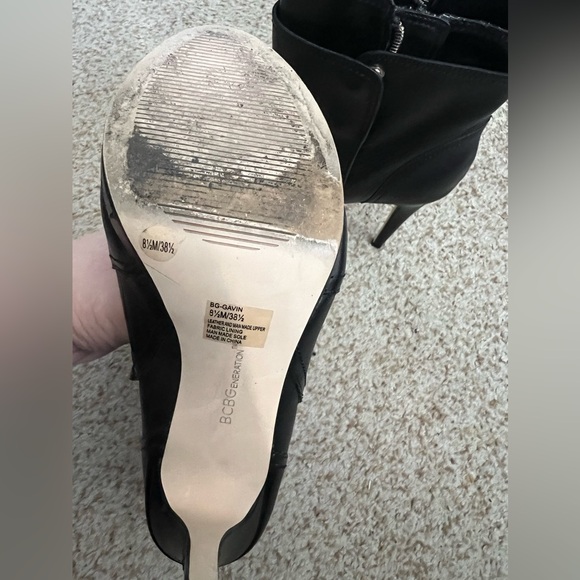 BCBGeneration Gavin Black Open Toe Bootie- size 8.5M - Picture 12 of 14